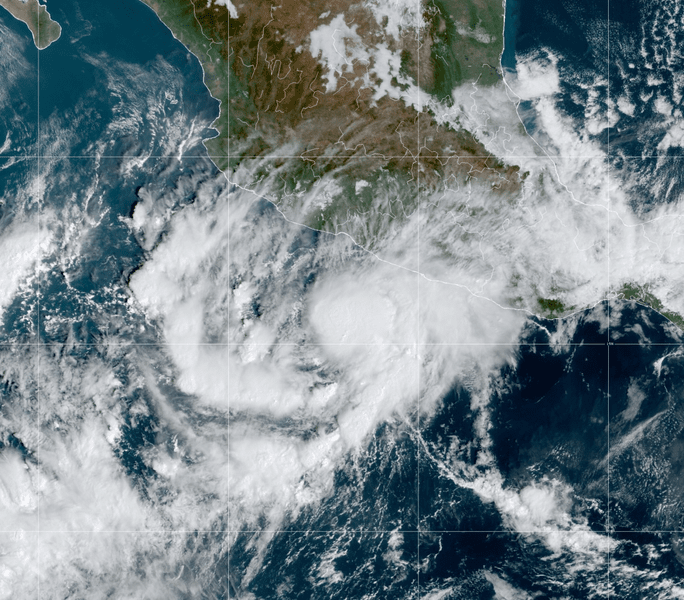 Uraganul Roslyn va lovi coasta pacifică a Mexicului