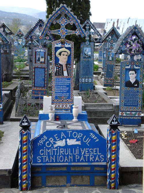 800px cimitirul vesel de la sapanta3 jpg jpeg