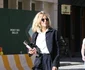 Meg Ryan spotted returning to her Tribeca apartment jpeg