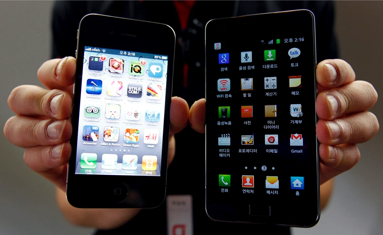 Samsung Galaxy S II a fost declarat cel mai bun telefon al anului