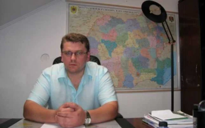 Târgu-Mureş: Profil / Ciprian Năprădean creează soft educaţional