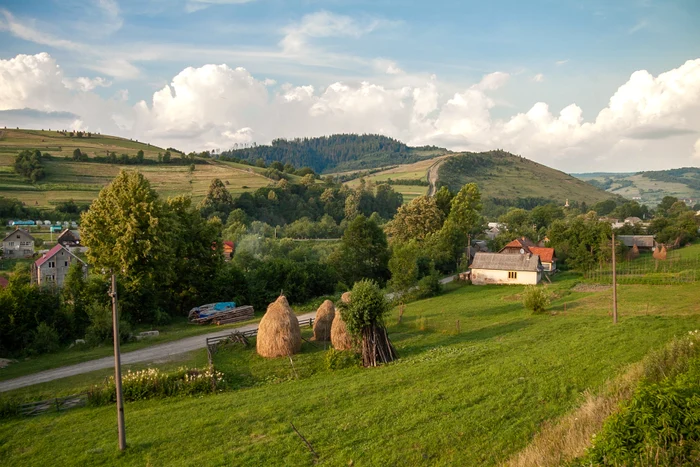 Agricultura nu poate „salva” singură satul românesc. FOTO: Pixabay