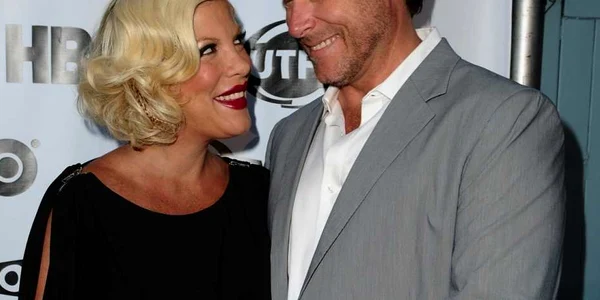 Tori Spelling şi soţul ei, Dean McDermot