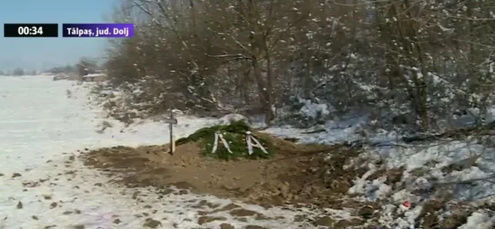 Femeia a fost înmormântată pe câmpCaptură Digi 24