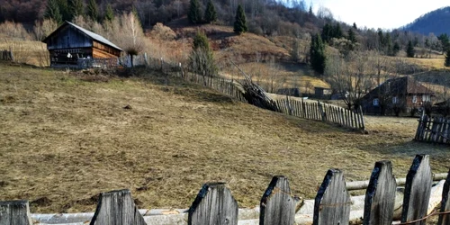 casele momarlanilor foto daniel guta adevarul