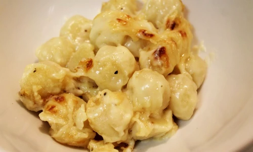 paste gnocchi cu sos alb jpeg