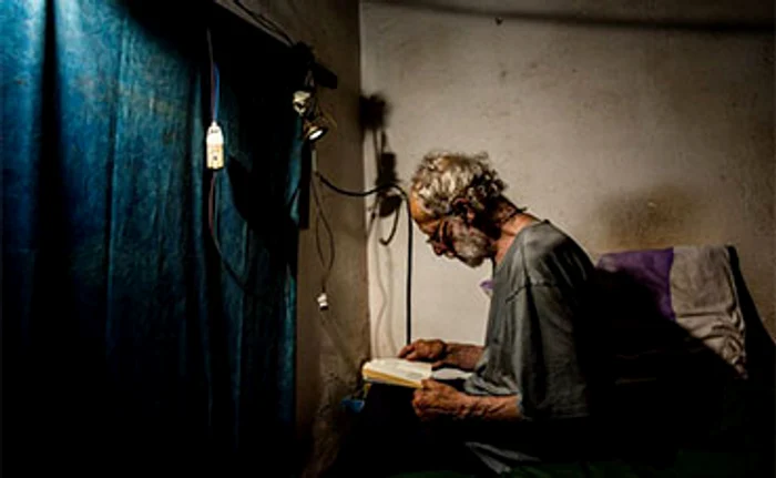 Citeşte şi se roagă în majoritatea timpului