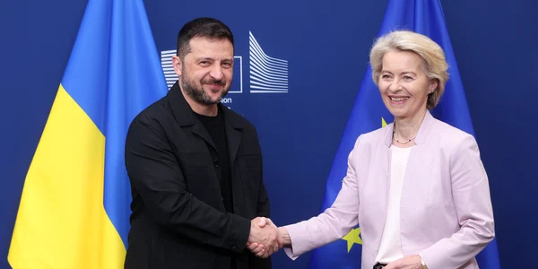 Zelenski și Ursula von der Leyen  Bruxelles FOTO EPA EFE jpg