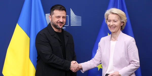Zelenski și Ursula von der Leyen  Bruxelles FOTO EPA EFE jpg