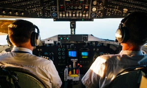 piloti de avion foto pexels png