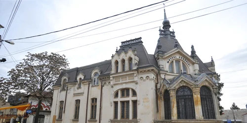 Muzeul Ceasului din Ploiești este unicul de acest fel din România. Foto arhivă Adevărul