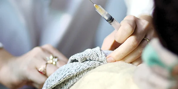 Cadrele medicale trebuie să se vaccineze