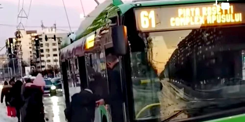 sofer troleibuz jpeg