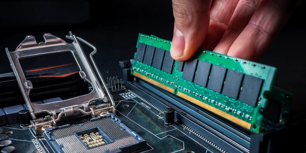 Actualizare PC memorie RAM FOTO Shutterstock jpg