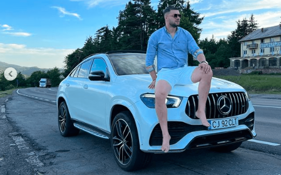 Manelistul Culiță Sterp, audiat la Parchetul de pe lângă Judecătoria Timișoara, într-un dosar de înșelăciune 