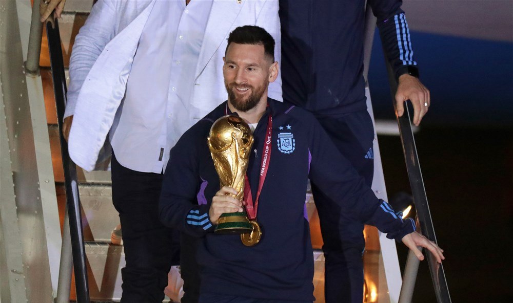 Presa din Argentina sare în sprijinul lui Messi. Atac la adresa PSG: „Rămâneți în mizeria voastră”