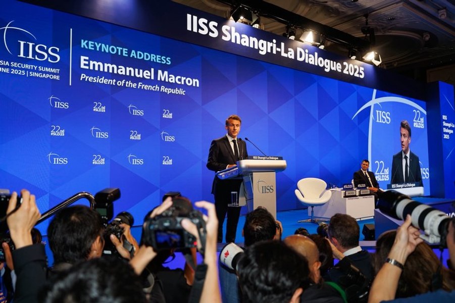 Macron cere Chinei să țină Coreea de Nord departe de războiul din Ucraina. „Riscaţi ca NATO să intervină în Asia”