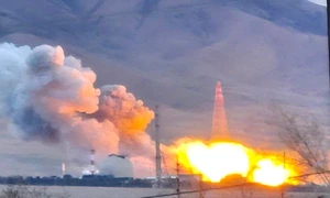 Bombardamente israeliene asupra unor facilități industriale din Iran FOTO x jfif