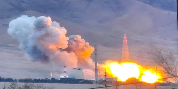 Bombardamente israeliene asupra unor facilități industriale din Iran FOTO x jfif