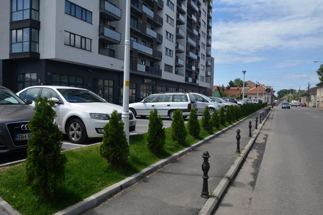 Orădenii nu mai au voie să-şi pună hainele sau covoarele la uscat în balcoane