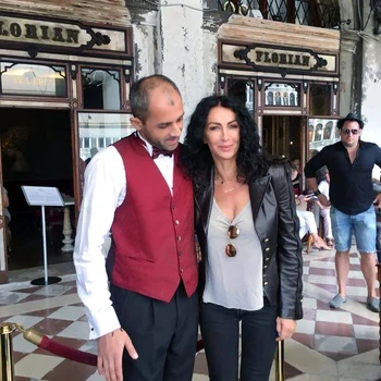 Mihaela Radulescu Italia (1) jpeg