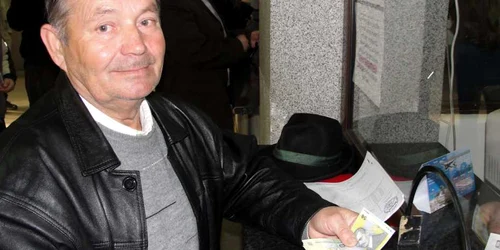 Lazar Ilyes a primit astazi o reducere de 110 lei, pentru ca si-a platit la timp impozitul