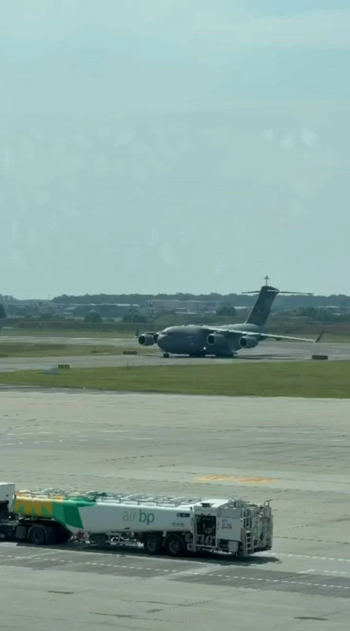 România trimite ajutor umanitar în Venezuela după cutremurele devastatoare. Misiunea este realizată cu o aeronavă militară C-17