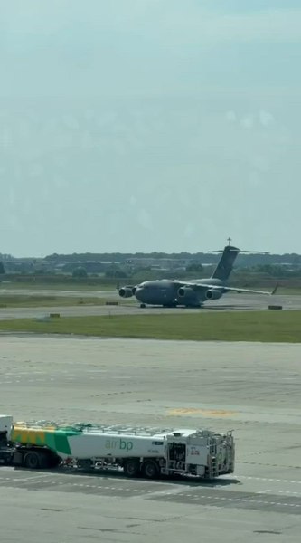 România trimite ajutor umanitar în Venezuela după cutremurele devastatoare. Misiunea este realizată cu o aeronavă militară C-17