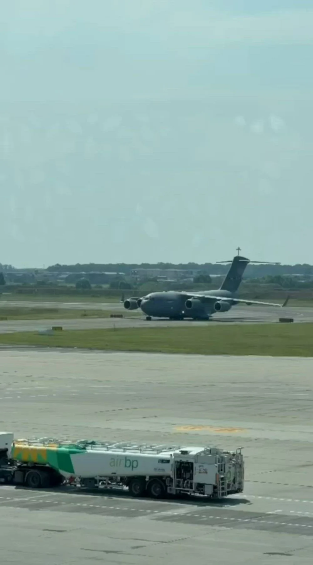 România trimite ajutor umanitar în Venezuela după cutremurele devastatoare. Misiunea este realizată cu o aeronavă militară C-17