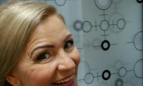 Matilda Pascal Cojocărița poartă tot timpul medalioanele cu amprentele nepoților jpeg