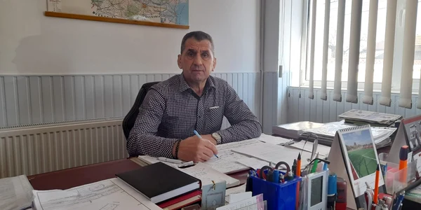 primarul comunei gostavatu, marius popescu (2) jpeg