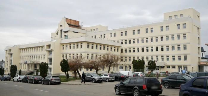Spitalul Municipal Curtea de Argeș FOTO Facebook