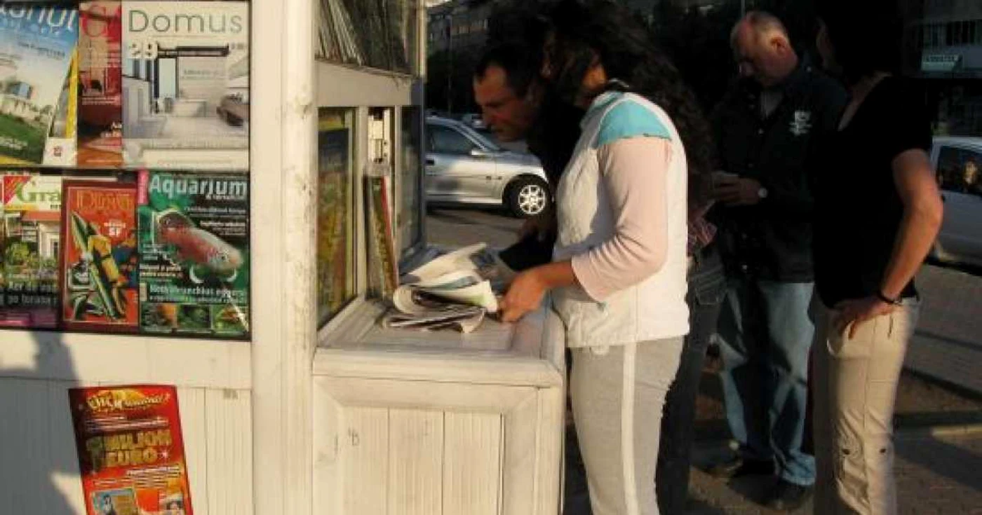 „O călătorie spre centrul pământului“ se distribuie astăzi cu ziarul „Adevărul“, la preţul de 10,99 lei