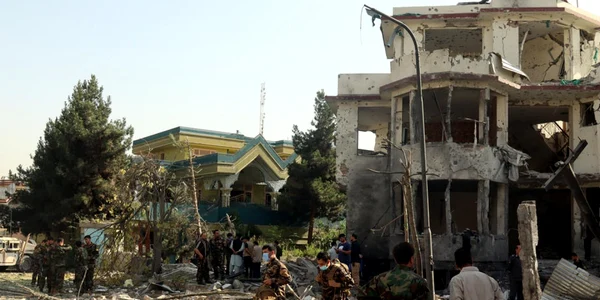 Atentat la Kabul langa resedinta ministrului Apararii FOTO EPA-EFE