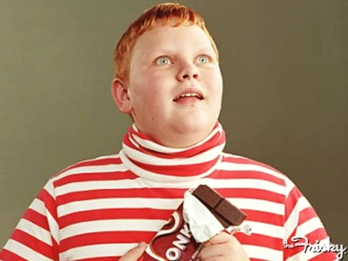 
    A furat economiile de-o viaţă ale părinţilor ca să-şi cumpere bomboane  