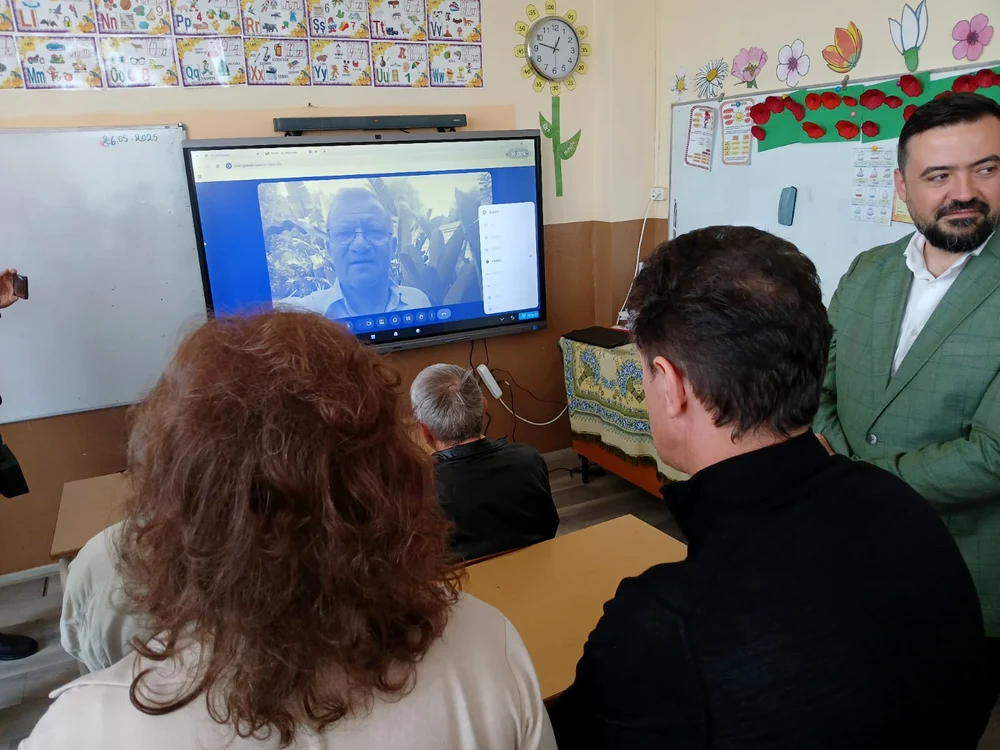 Munti, în legătură cu clasa