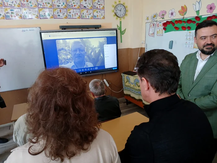 Munti, în legătură cu clasa