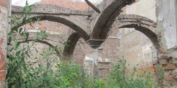 Ruina de pe strada Eugeniu de Savoya FOTO Ştefan Both