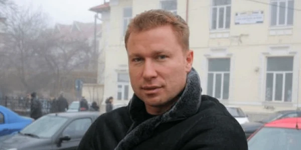 mironescupuiu adevarul png