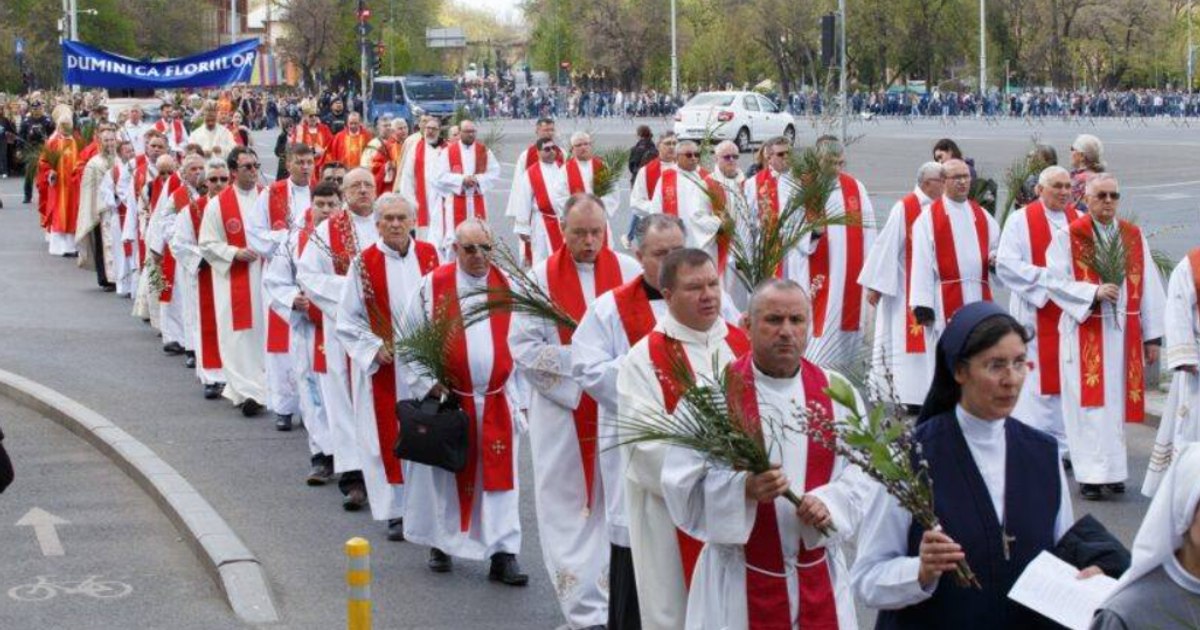 Procesiune de Florii în București: Detalii despre oră, traseu și sfaturi utile de la Brigada Rutieră