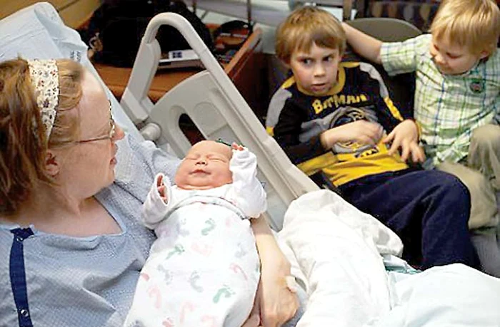 Louise, Remington şi Xavier au fost născuţi de mama lor pe 29 februarie