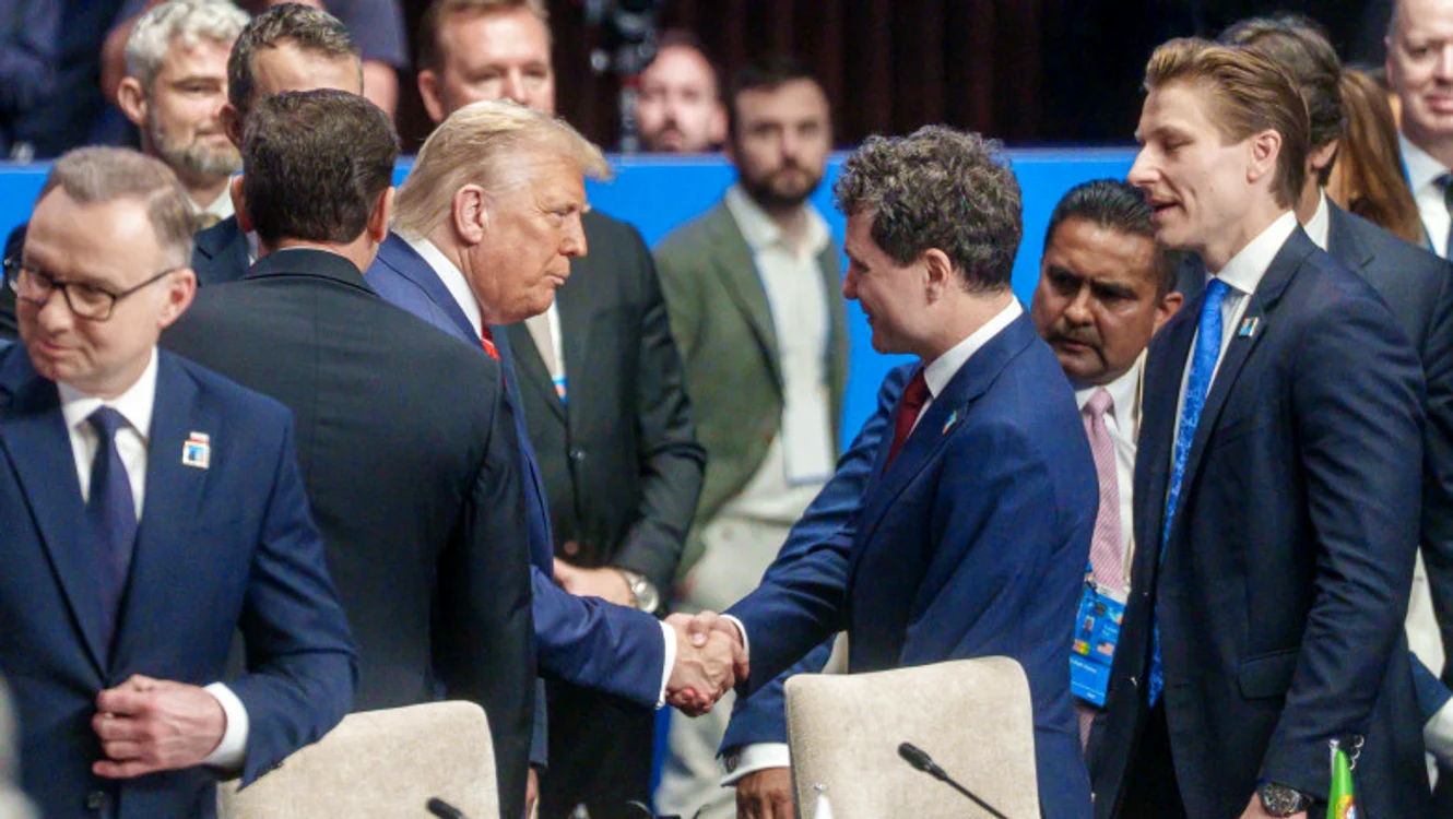 Nicușor Dan reprezintă România la Consiliul pentru Pace de la Washington. 