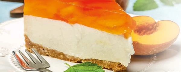 cheesecake cu piersici jpg