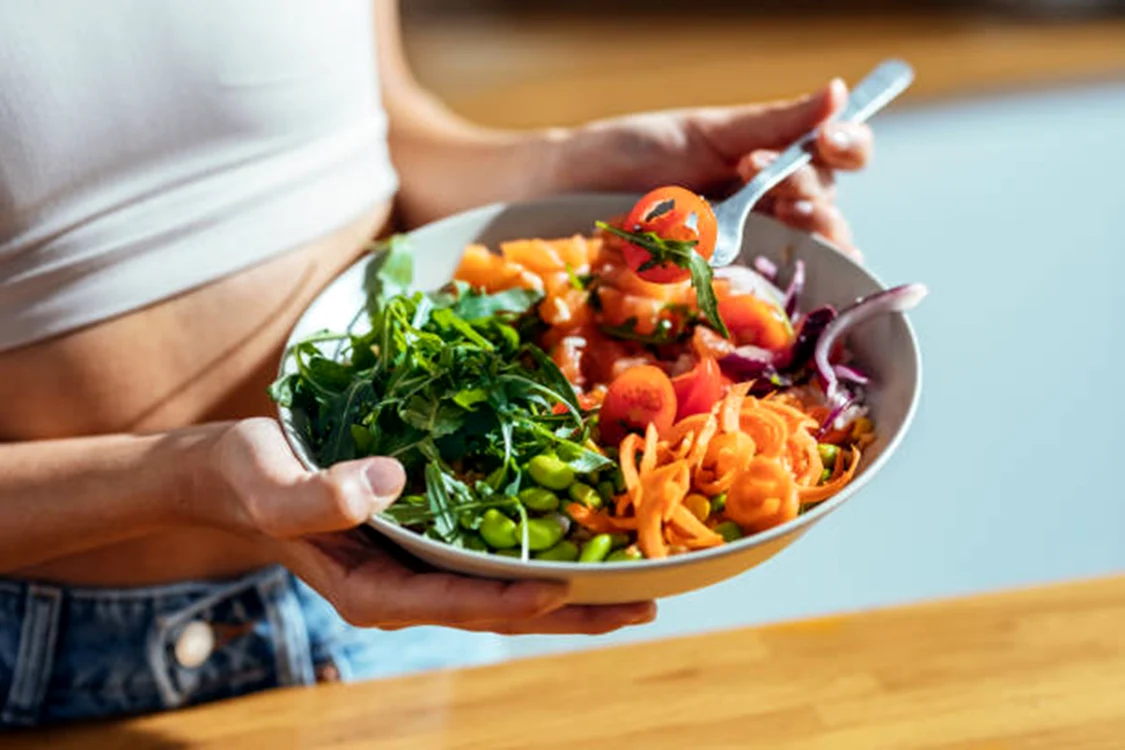 Cu cât mâncăm mai ușor și mai frugal, cu atât trăim mai mult FOTO istock