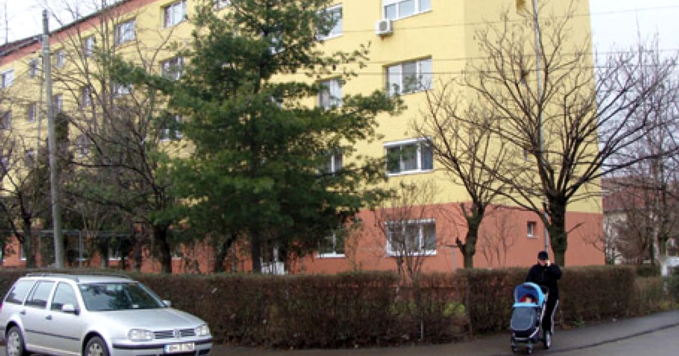 Blocurile de pe Peneş Curcanul sunt printre primele reabilitate termic