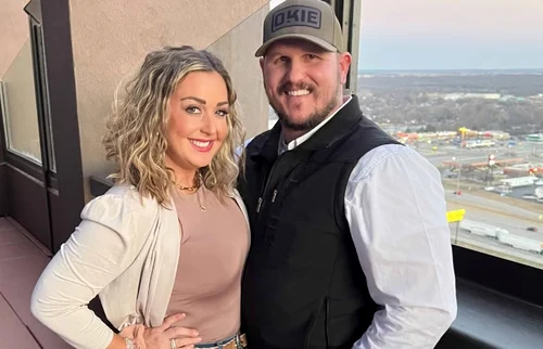 Christina McKnigh, alături de soțul ei, după ce și-a revenit