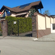 perchezitii la presedintele CJ bistrita FOTO: Facebook/Pro Politica 