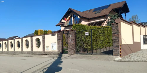 perchezitii la presedintele CJ bistrita FOTO: Facebook/Pro Politica 