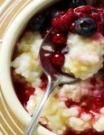 creamy rice pudding layered with berries 485393 jpeg