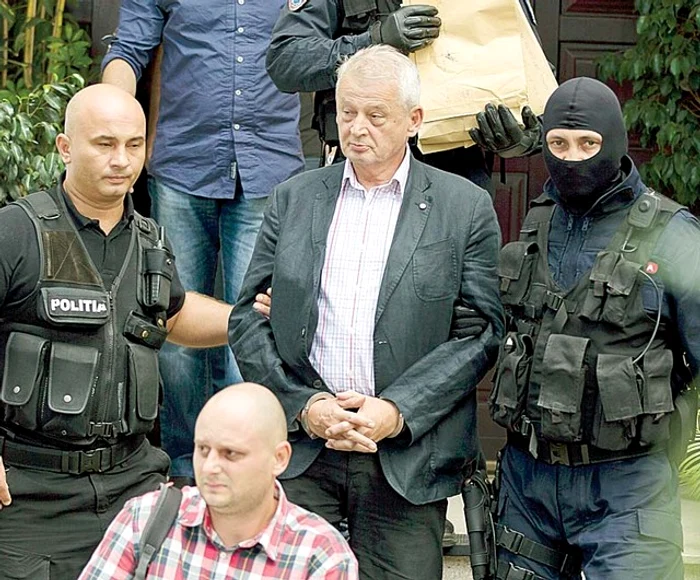Sorin oprescu a fost arestat preventiv în 6 septembrie (foto: Mediafax)